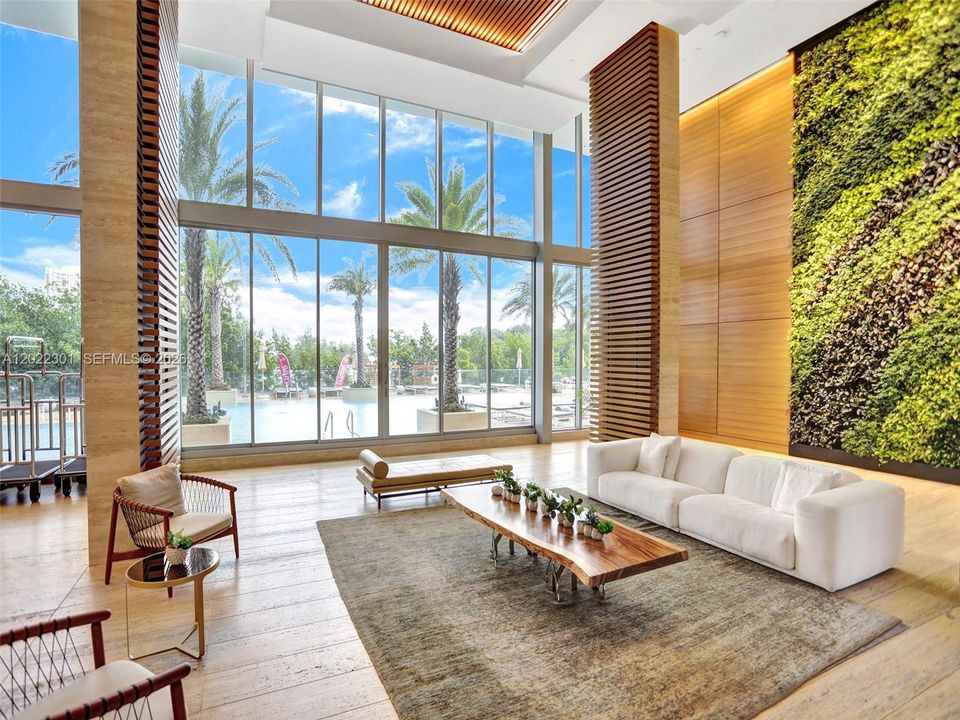 For Sale: $589,000 (2 beds, 2 baths, 1119 Square Feet)