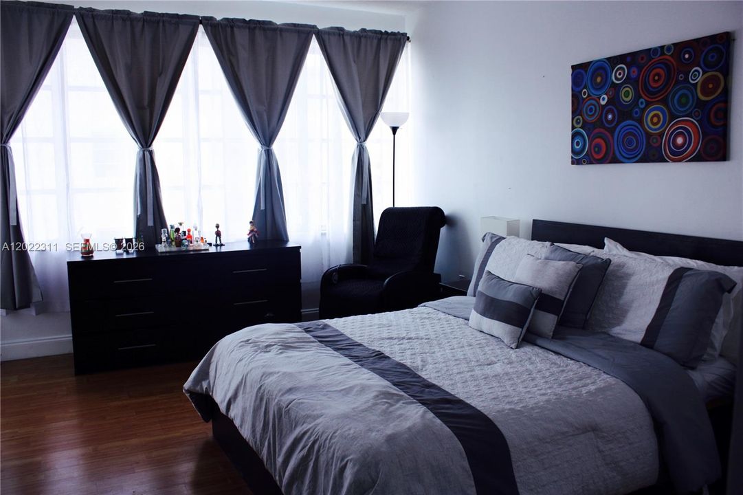 En Venta: $190,000 (2 camas, 1 baños, 987 Pies cuadrados)