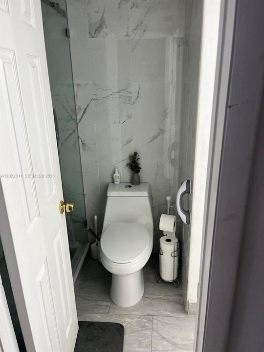 En Venta: $190,000 (2 camas, 1 baños, 987 Pies cuadrados)