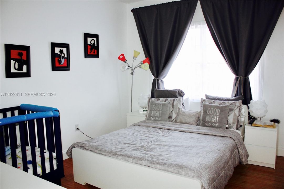 En Venta: $190,000 (2 camas, 1 baños, 987 Pies cuadrados)