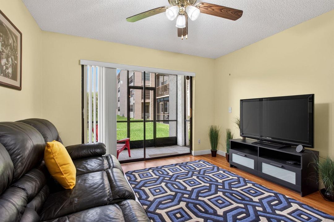 11-web-or-mls-10444-4607