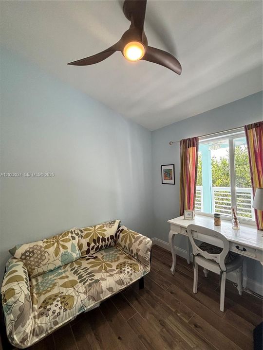 Second guest bedroom