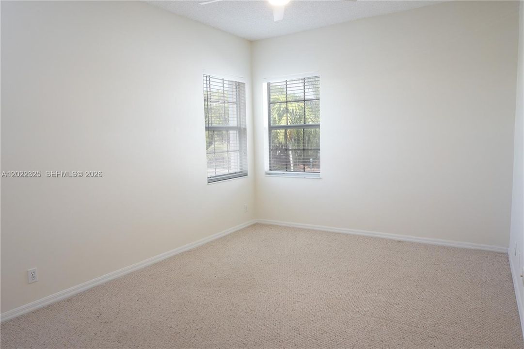 En Renta: $3,500 (4 camas, 2 baños, 1737 Pies cuadrados)