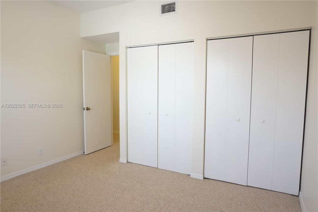 En Renta: $3,500 (4 camas, 2 baños, 1737 Pies cuadrados)