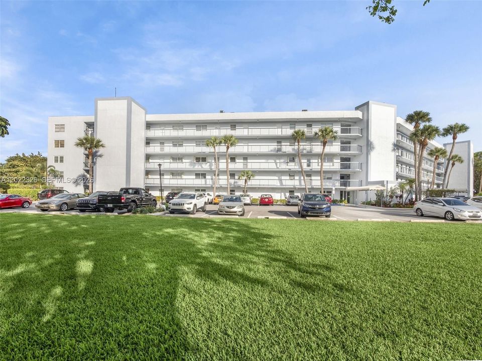 En Venta: $250,000 (3 camas, 2 baños, 1414 Pies cuadrados)