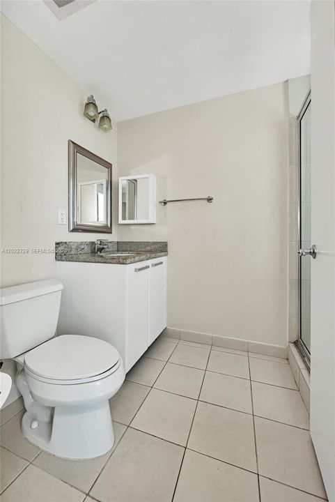 For Sale: $635,000 (2 beds, 2 baths, 1310 Square Feet)