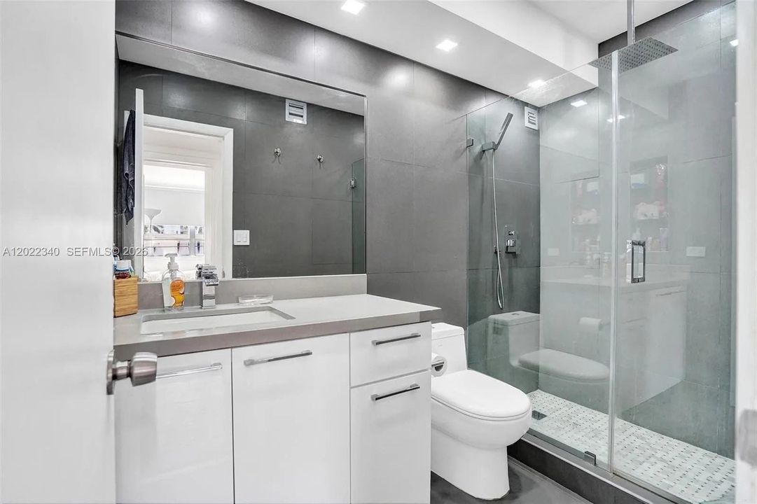 En Renta: $4,200 (3 camas, 2 baños, 1540 Pies cuadrados)