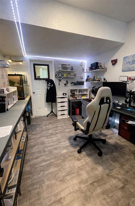 Boynton-Beach-Townhome-Office-Flex-Space.jpg