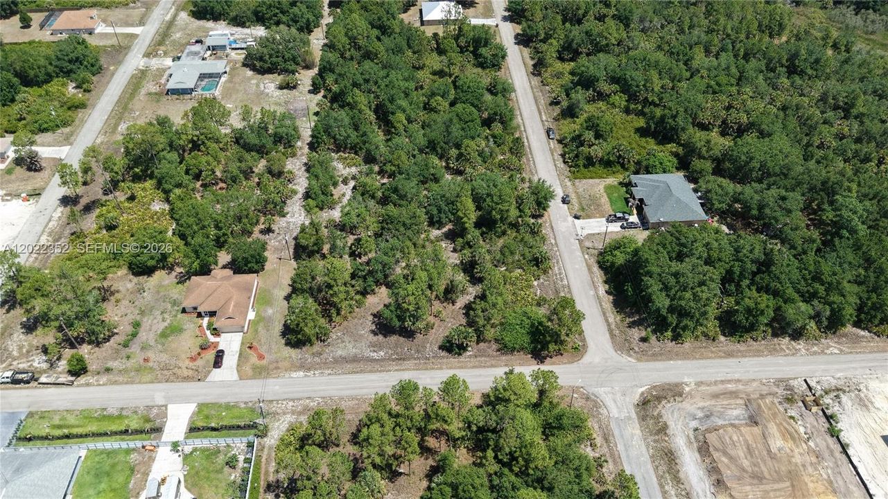 На продажу: $62,000 (1.00 acres)