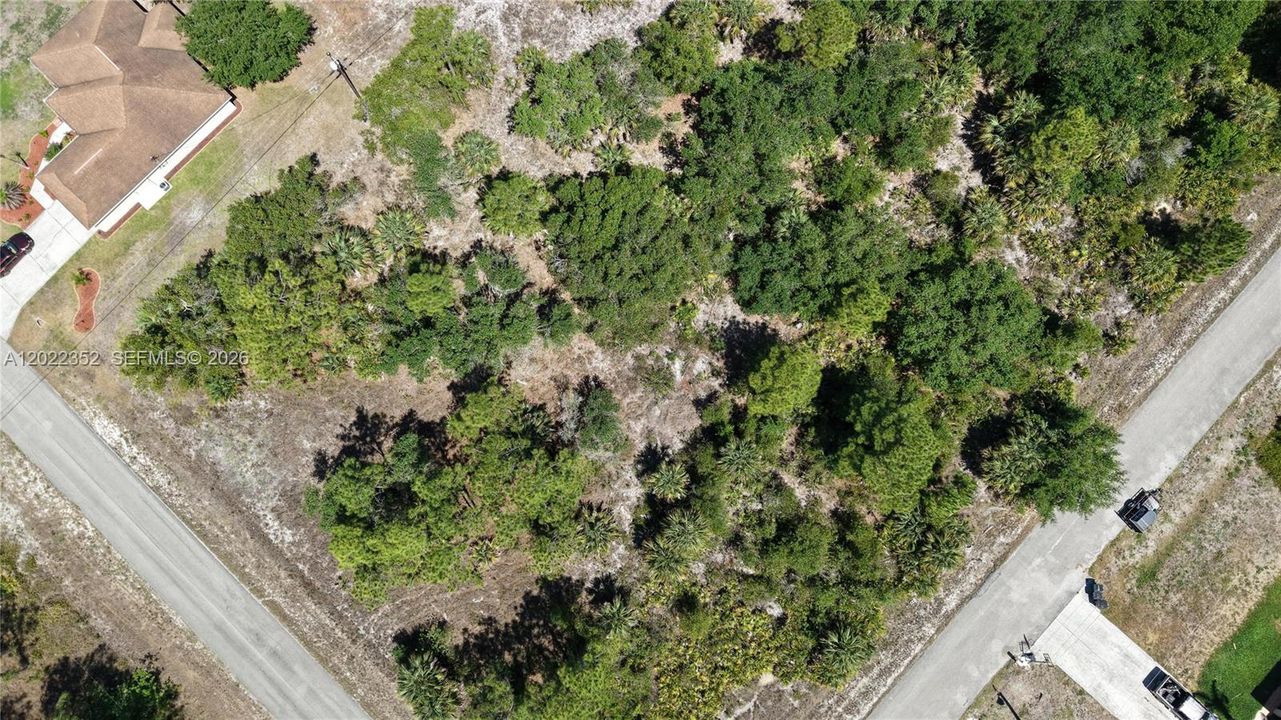 На продажу: $62,000 (1.00 acres)