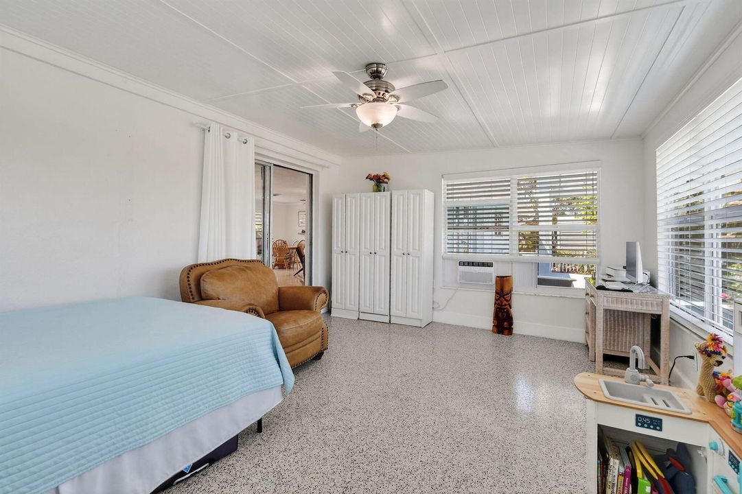 12890SECircleDr(35)