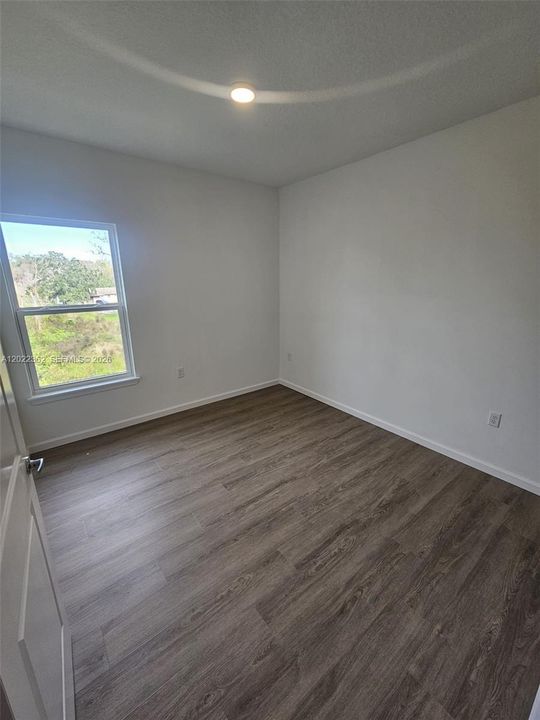 В аренду: $2,390 (3 спален, 2 ванн, 1687 Квадратных фут)