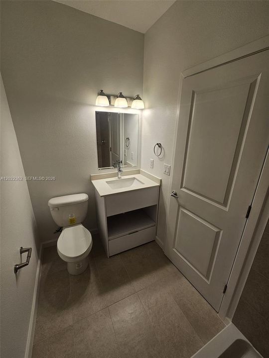 В аренду: $2,390 (3 спален, 2 ванн, 1687 Квадратных фут)