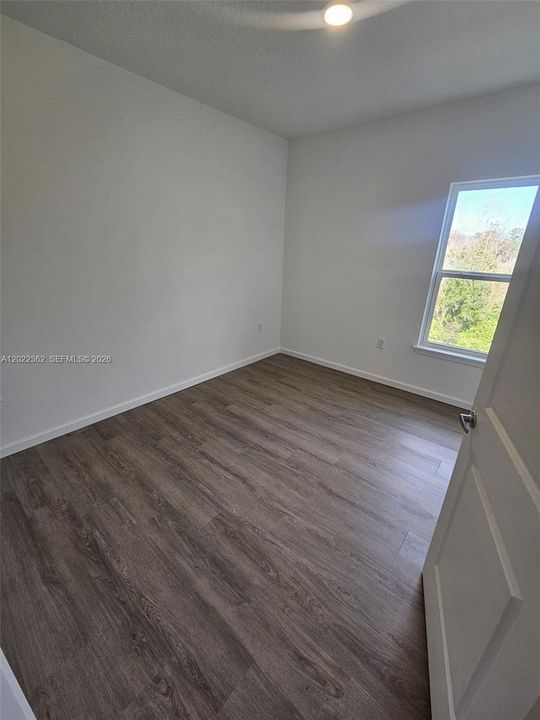 В аренду: $2,390 (3 спален, 2 ванн, 1687 Квадратных фут)