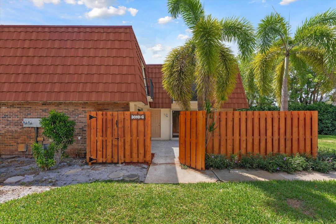 01-3010 San Clara Dr #19-C, Delray Beach