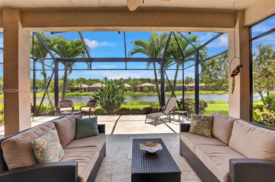 Activo con contrato: $749,991 (3 camas, 2 baños, 2142 Pies cuadrados)
