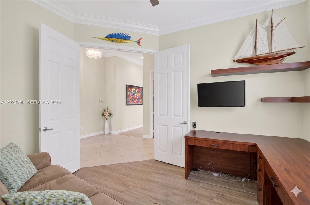 Activo con contrato: $749,991 (3 camas, 2 baños, 2142 Pies cuadrados)