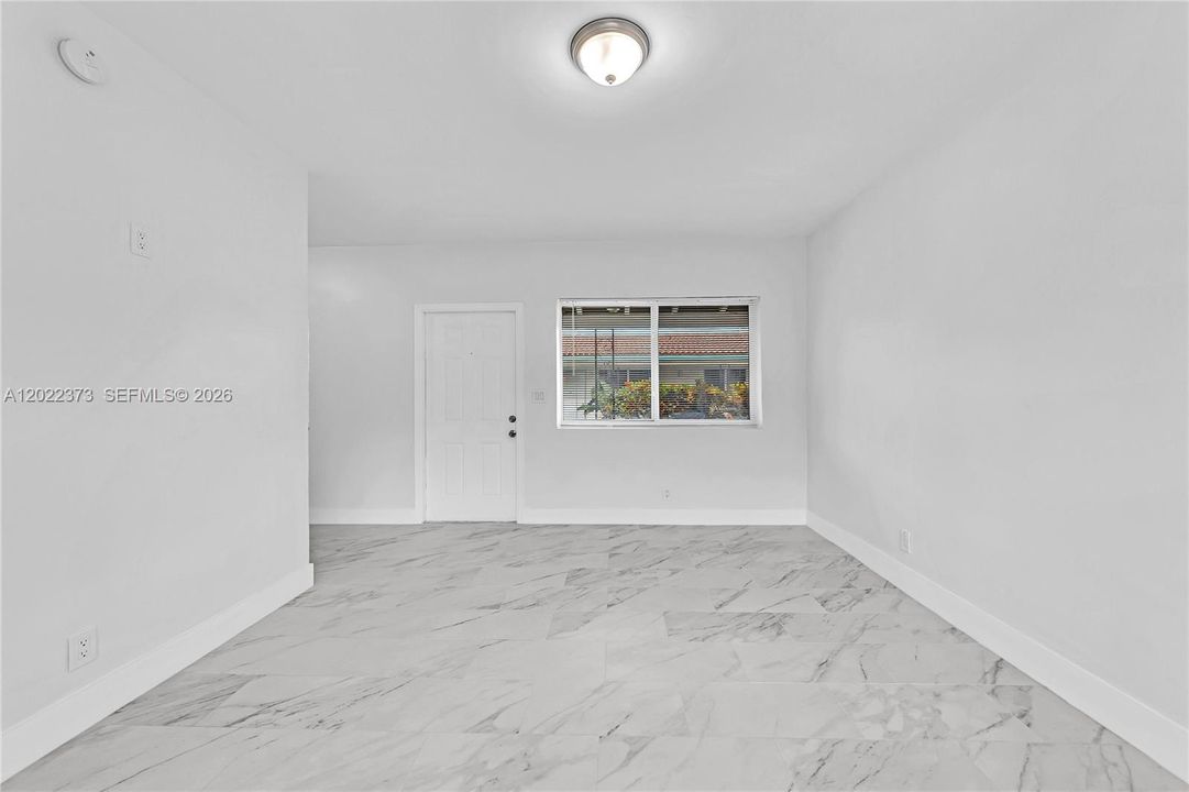 В аренду: $1,500 (1 спален, 1 ванн, 0 Квадратных фут)