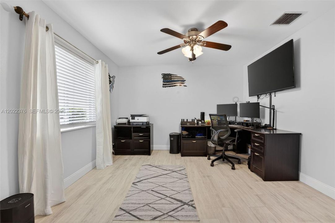 For Sale: $614,000 (4 beds, 2 baths, 2231 Square Feet)