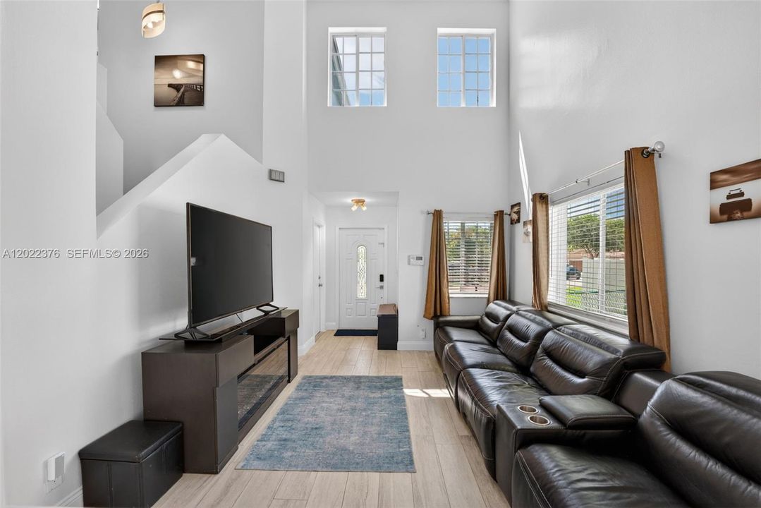 For Sale: $614,000 (4 beds, 2 baths, 2231 Square Feet)