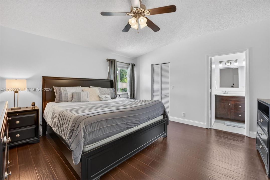 For Sale: $614,000 (4 beds, 2 baths, 2231 Square Feet)