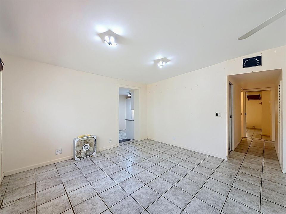 2066 Tarragon Road-24