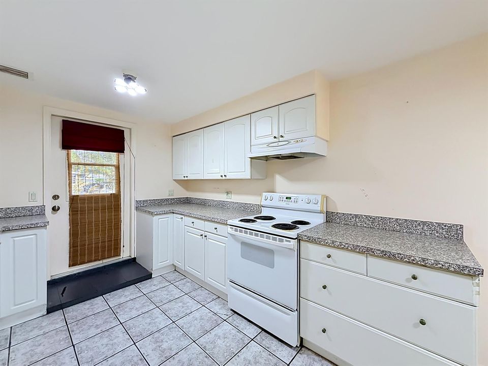 2066 Tarragon Road-27