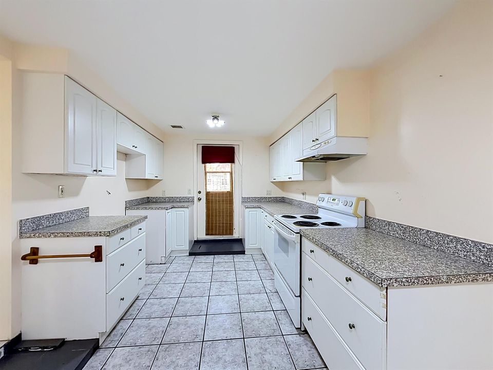 2066 Tarragon Road-25