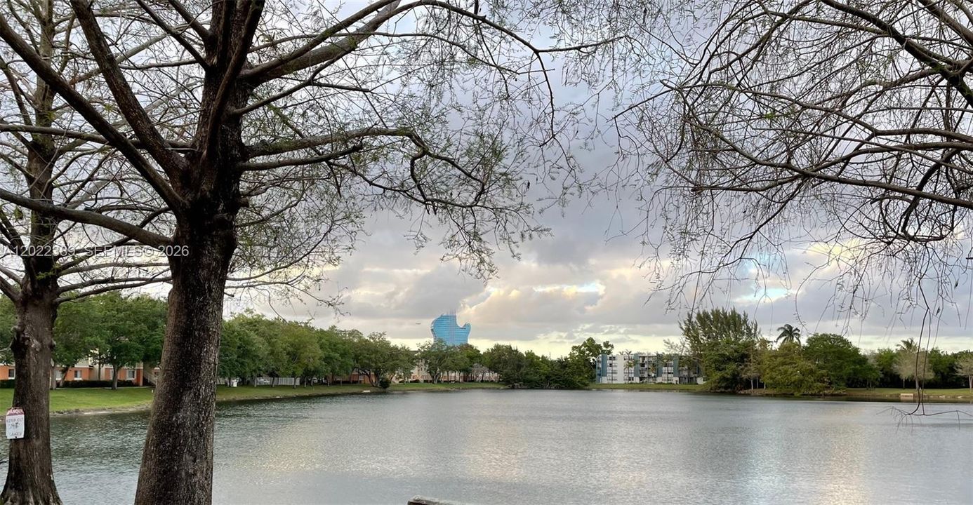For Rent: $1,725 (1 beds, 1 baths, 659 Square Feet)