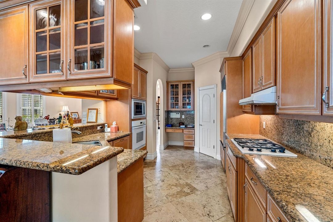 mls_KITCHEN_OVERALL