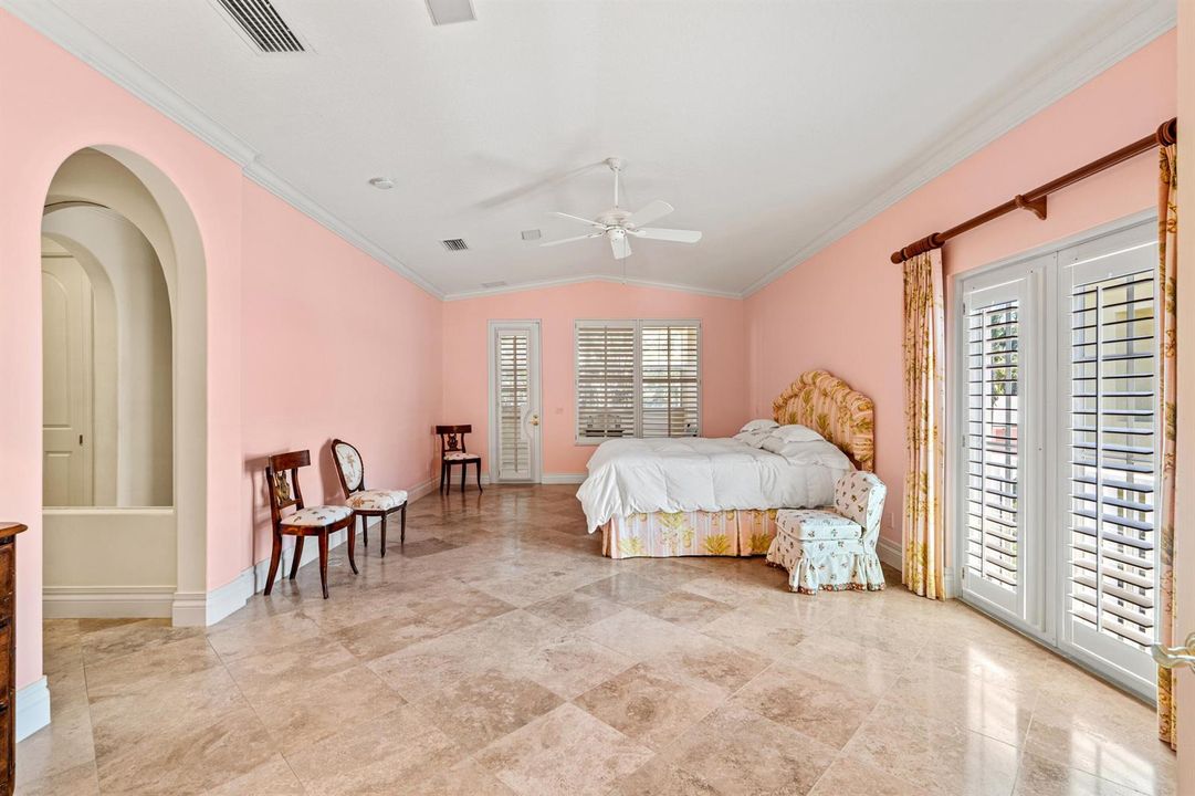 mls_PRIMARY_BEDROOM