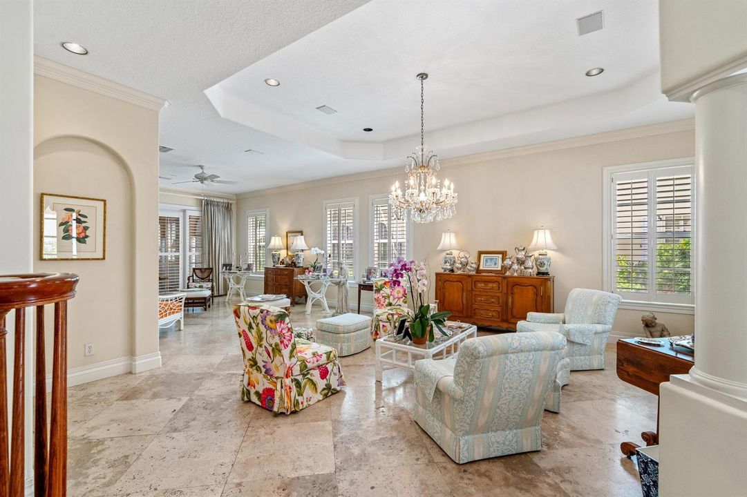 mls_LIVING_ROOM_TO_REAR_ANGLE