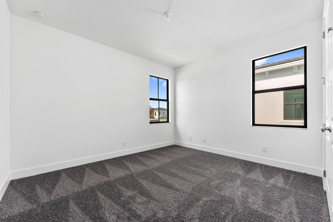 13487 Artisan Cir (34)