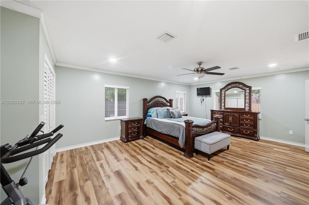 For Sale: $629,000 (4 beds, 2 baths, 2110 Square Feet)
