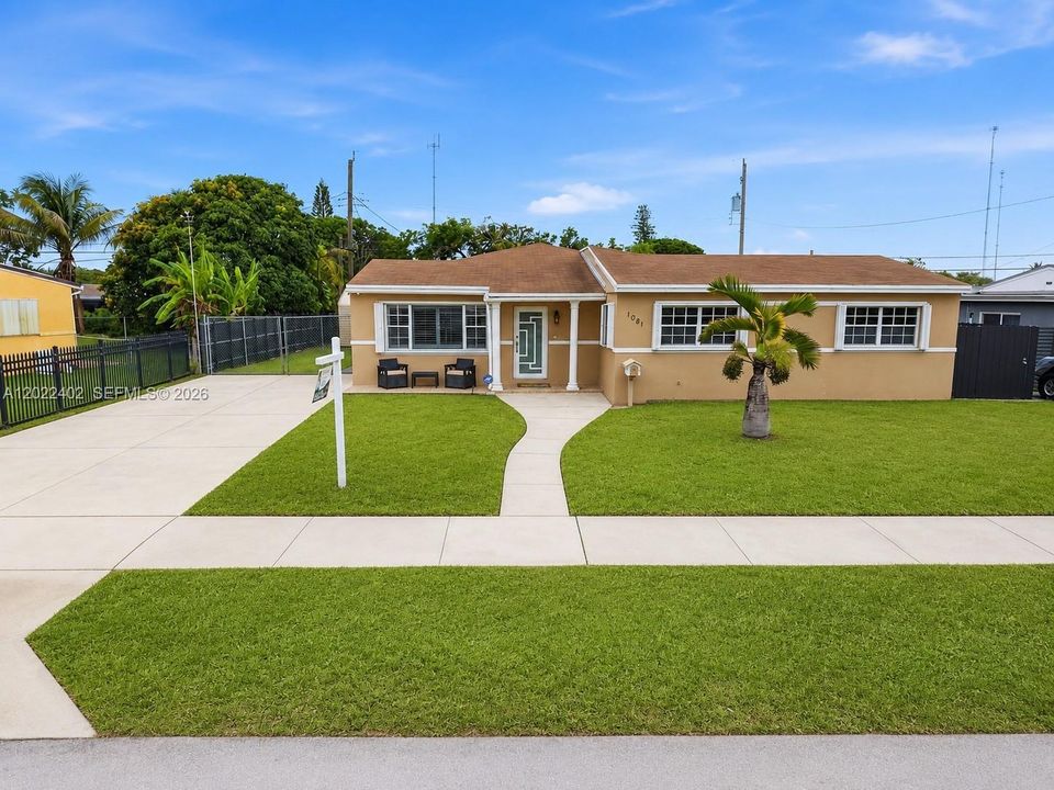 For Sale: $629,000 (4 beds, 2 baths, 2110 Square Feet)
