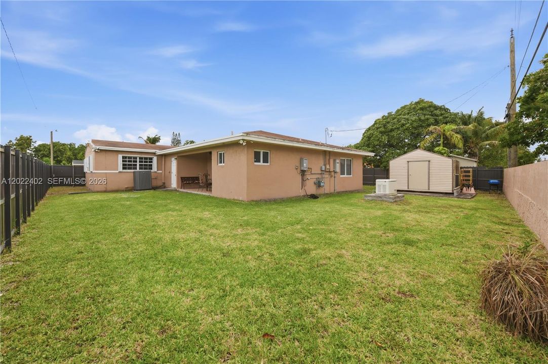 For Sale: $629,000 (4 beds, 2 baths, 2110 Square Feet)