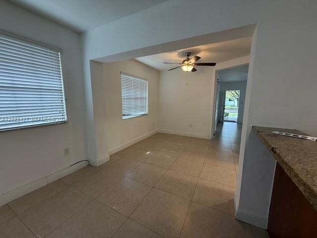 В аренду: $3,495 (3 спален, 2 ванн, 1473 Квадратных фут)