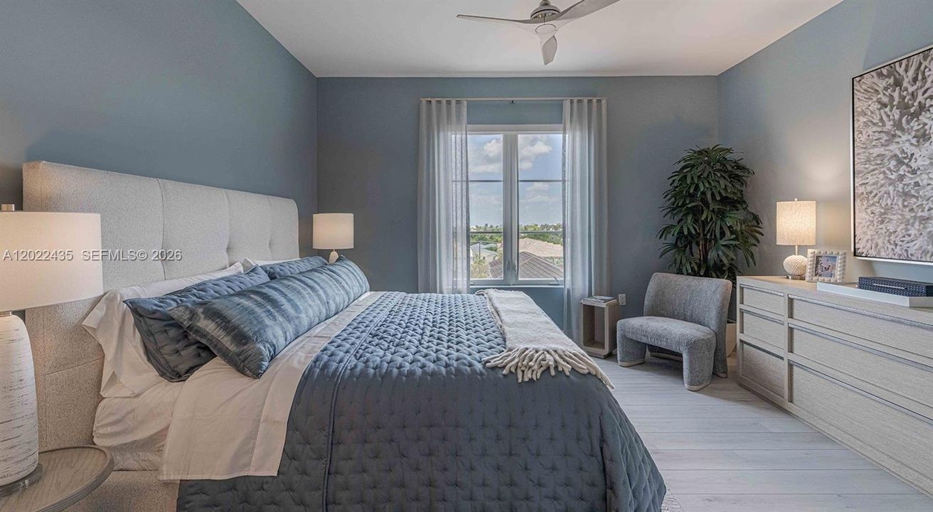For Rent: $6,910 (3 beds, 3 baths, 2039 Square Feet)