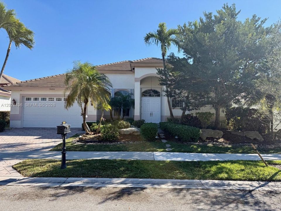 For Sale: $1,299,999 (5 beds, 3 baths, 2619 Square Feet)