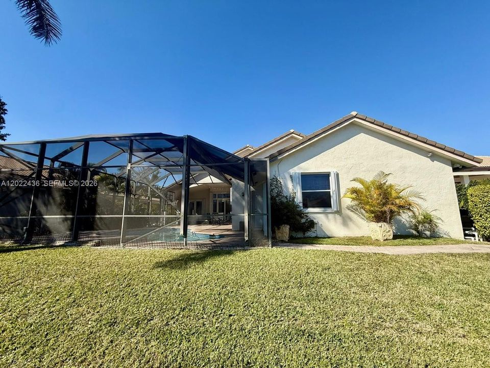 For Sale: $1,299,999 (5 beds, 3 baths, 2619 Square Feet)