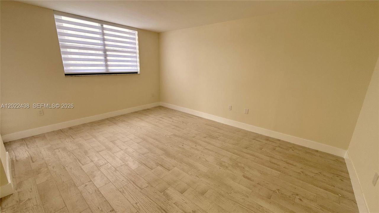 Activo con contrato: $6,000 (2 camas, 2 baños, 1440 Pies cuadrados)
