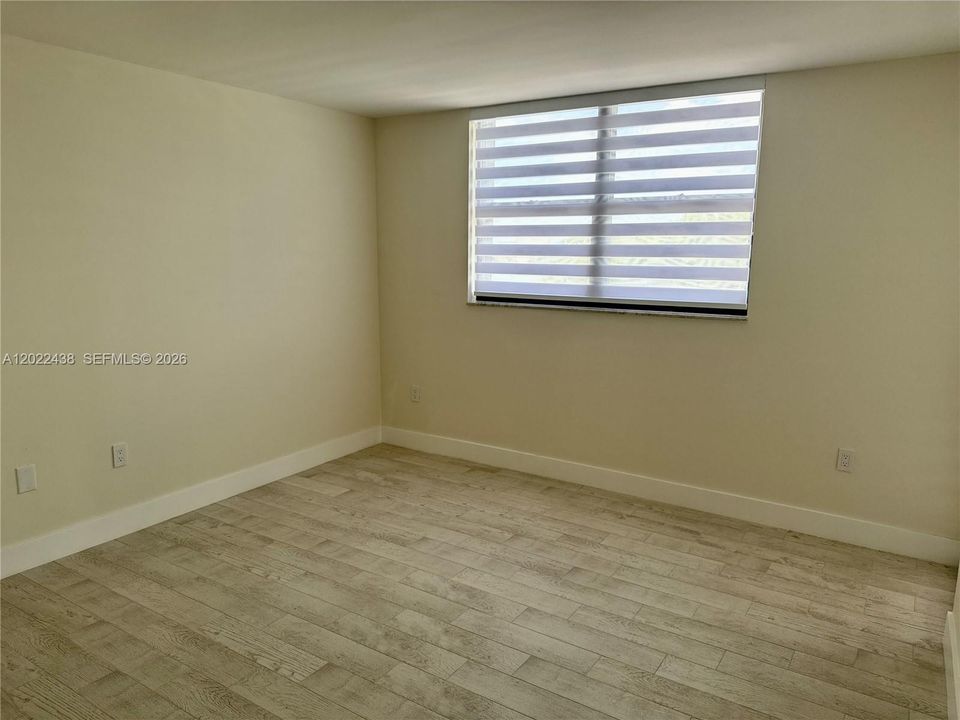 Activo con contrato: $6,000 (2 camas, 2 baños, 1440 Pies cuadrados)