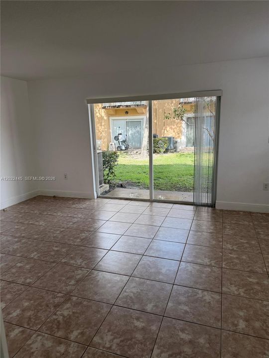 В аренду: $2,890 (3 спален, 2 ванн, 1235 Квадратных фут)