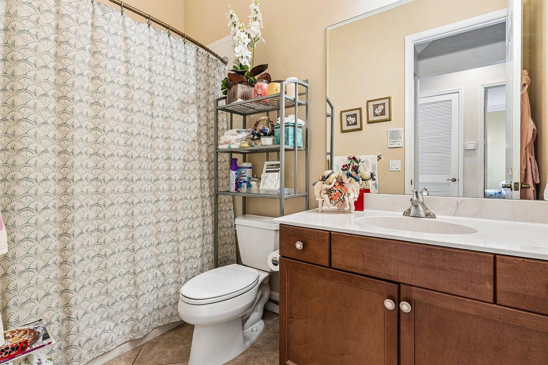 Frist Floor Full Bath