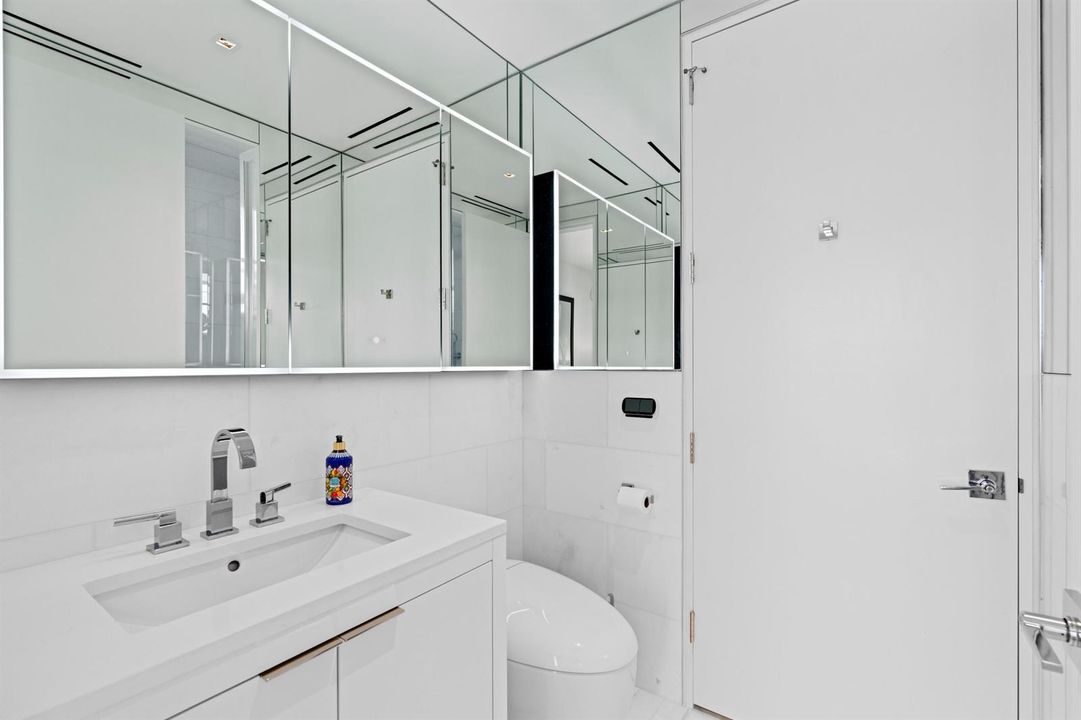 Secondary Full Bath