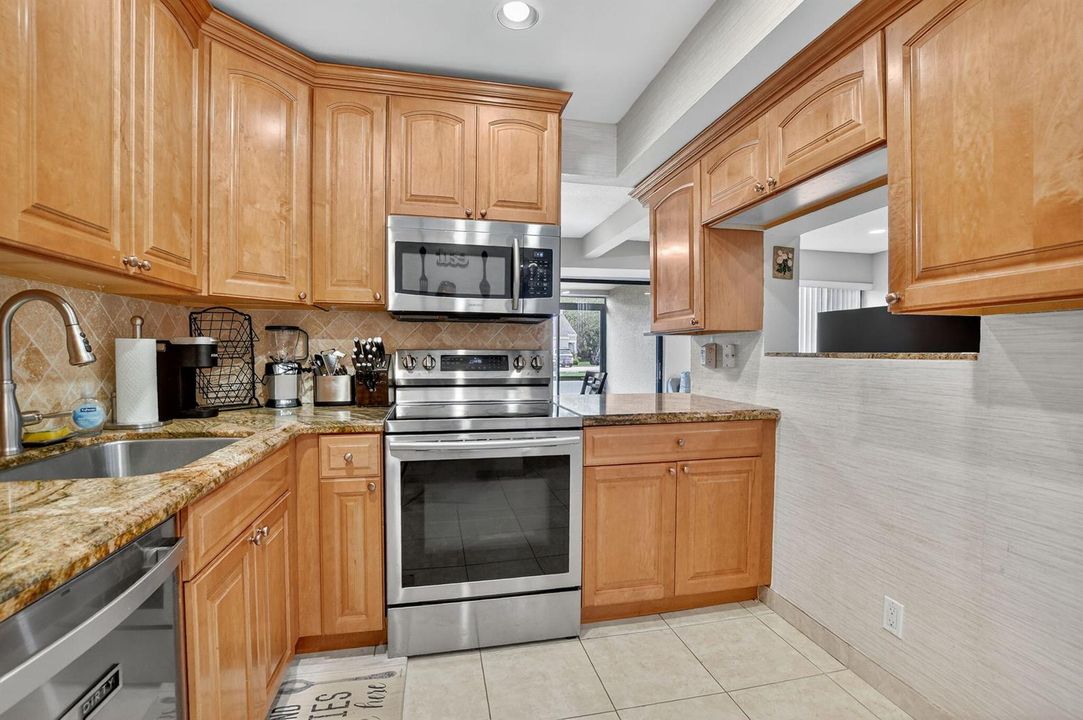Kitchen 2