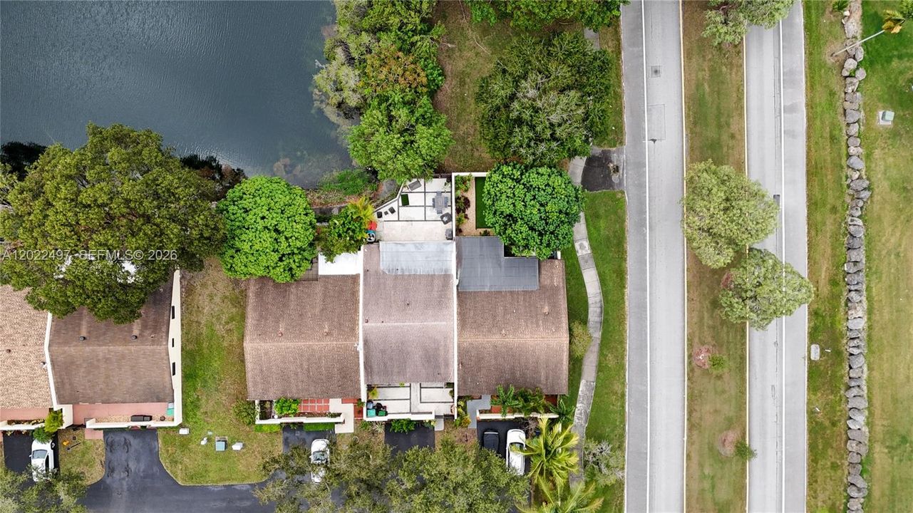 For Rent: $3,100 (3 beds, 2 baths, 1109 Square Feet)