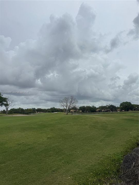 For Rent: $3,100 (3 beds, 2 baths, 1109 Square Feet)