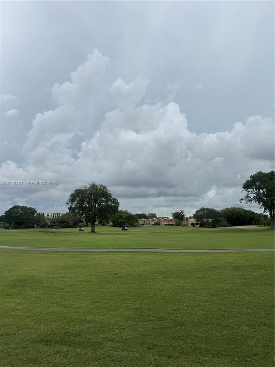 For Rent: $3,100 (3 beds, 2 baths, 1109 Square Feet)