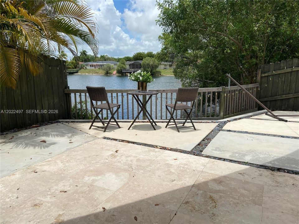 For Rent: $3,100 (3 beds, 2 baths, 1109 Square Feet)